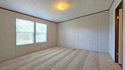 Photo 2 of 11 of home located at 305 Spring Hill Dr Grayson, KY 41143