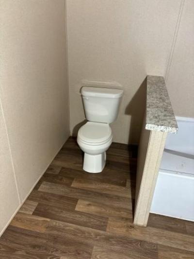 Photo 4 of 13 of home located at 3715 Lexington Rd Richmond, KY 40475