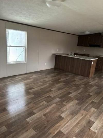 Photo 5 of 13 of home located at 3715 Lexington Rd Richmond, KY 40475