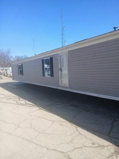 Photo 4 of 10 of home located at 3715 Lexington Rd Richmond, KY 40475