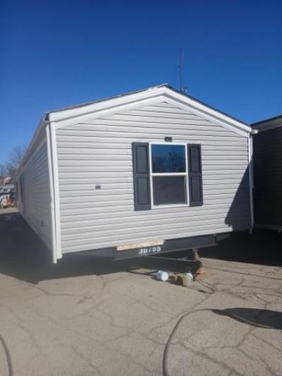 Photo 5 of 10 of home located at 3715 Lexington Rd Richmond, KY 40475