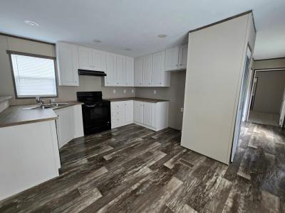 Photo 2 of 8 of home located at 15405 Lee Hwy Bristol, VA 24202