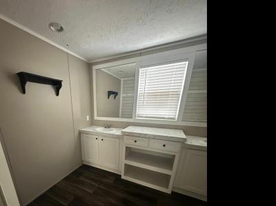 Photo 5 of 20 of home located at Storage Lot Milton, WV 25541