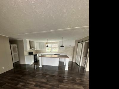 Photo 5 of 20 of home located at Storage Lot Milton, WV 25541