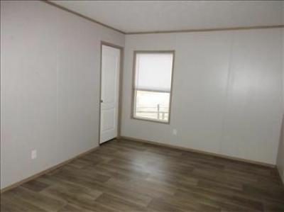 Mobile Home at 13653 Airline Hwy Gonzales, LA 70737