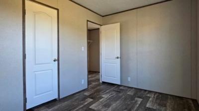 Photo 4 of 18 of home located at 30 Nichols Branch Rd Annville, KY 40402