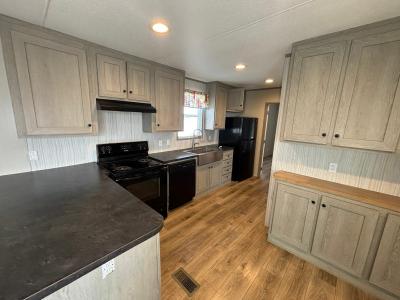Photo 5 of 13 of home located at 6100 E Rancier Ave Lot 329 Killeen, TX 76543