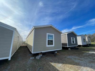 Mobile Home at 16071 Old Greensboro Moundville, AL 35474