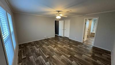 Photo 5 of 35 of home located at 200 Vista Ridge Georgetown, TX 78626