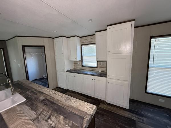 2023 AMS16763B Mobile Home For Sale