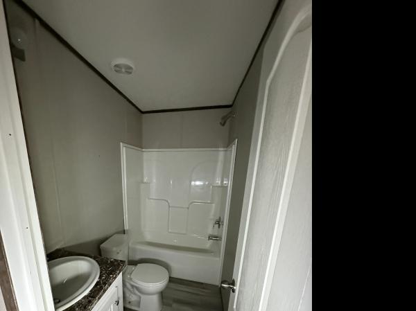 2023 PLATINUM ANNIVERSARY Manufactured Home