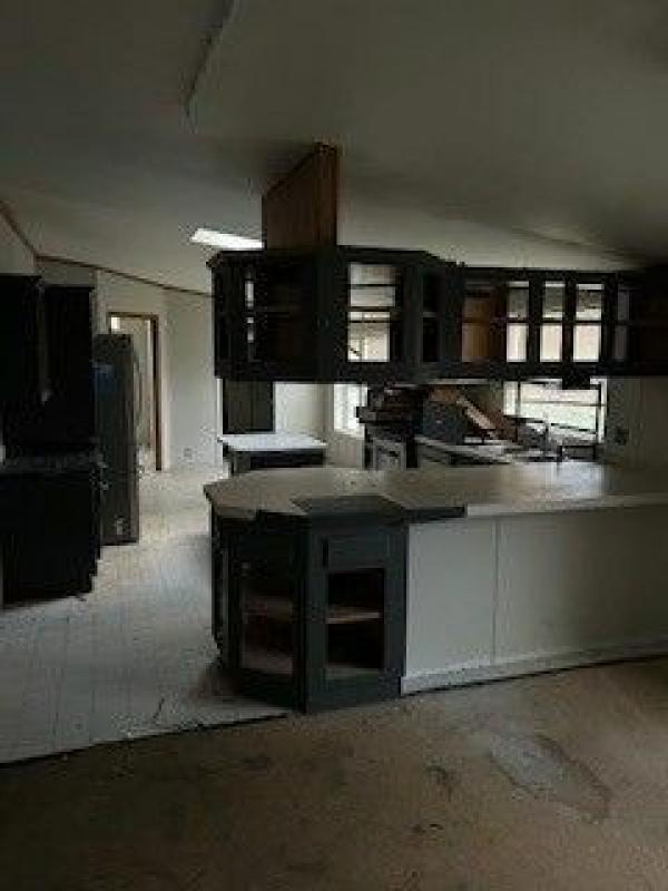 1999 WOODFIELD Manufactured Home