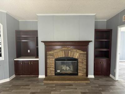 Mobile Home at 2900 Loreauville Rd Lot 1 New Iberia, LA 70563