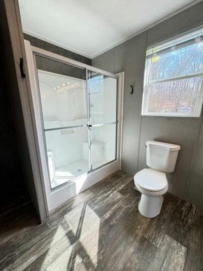 Photo 2 of 14 of home located at 198 Gardner Rd Philadelphia, TN 37846