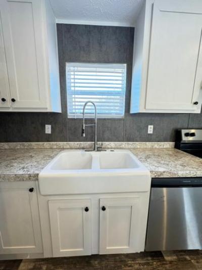 Photo 5 of 14 of home located at 198 Gardner Rd Philadelphia, TN 37846