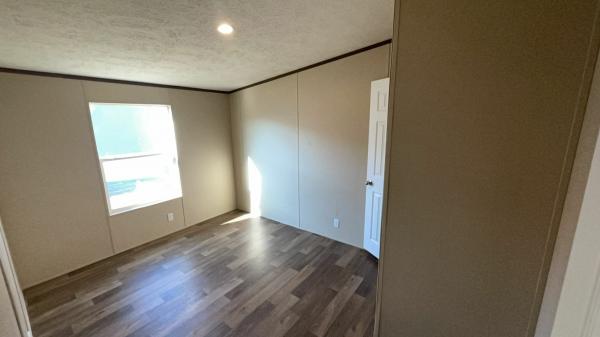 2024 MARVEL 4 Mobile Home For Sale