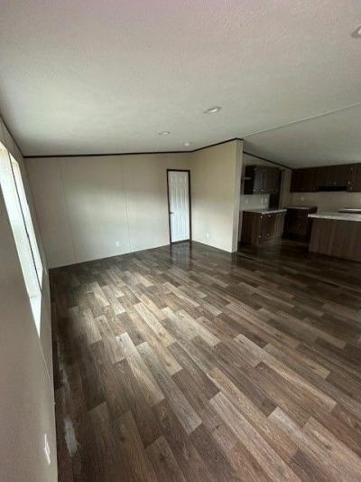 Photo 4 of 16 of home located at 14000 Lincols St SE Lot A Minerva, OH 44657