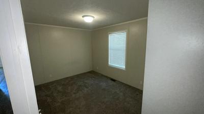 Photo 4 of 11 of home located at 914 Il 15 Sims, IL 62886