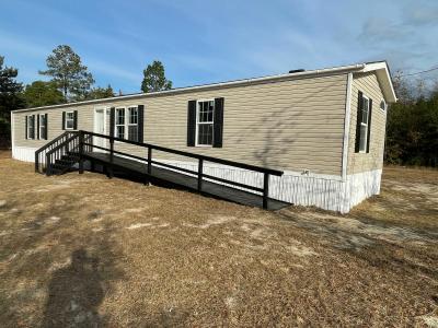 Photo 2 of 13 of home located at 6581 Crestline Rd Laurinburg, NC 28352