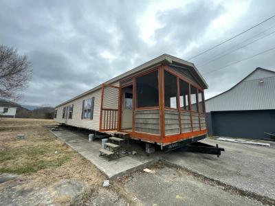 Mobile Home at 229 Main St Bean Station, TN 37708