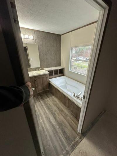 Photo 5 of 13 of home located at 2399 Us Hwy 23 S Pikeville, KY 41501