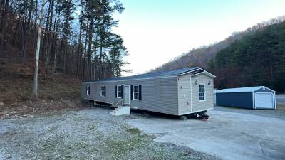 Mobile Home at 2399 Us Hwy 23 S Pikeville, KY 41501