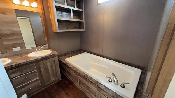 2016 ANNIVERSARY 31ANN16763AH16 Manufactured Home