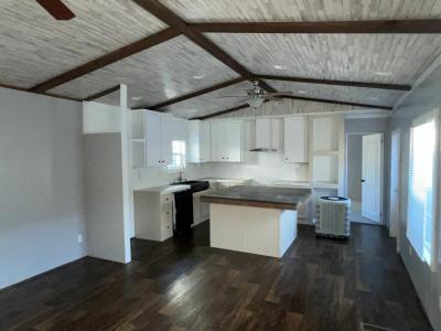 Photo 3 of 7 of home located at 6000 S Rolling Hills Rd Columbia, MO 65201