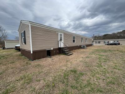 Mobile Home at 1131 County Road 388 Valley, AL 36854