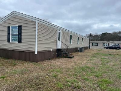 Photo 3 of 14 of home located at 1131 County Road 388 Valley, AL 36854