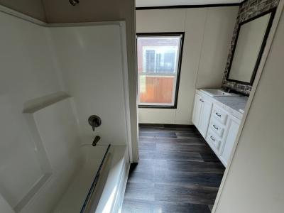 Photo 3 of 19 of home located at 25898 I-30 Frontage Rd Bryant, AR 72022