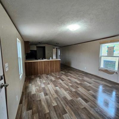 Mobile Home at 4394 Thomas Ridge Rd Leon, WV 25123