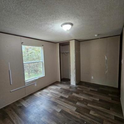 Photo 5 of 15 of home located at 4394 Thomas Ridge Rd Leon, WV 25123