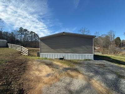 Mobile Home at 2882 S Riverbend Rd Dalton, GA 30721