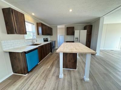 Photo 2 of 11 of home located at 218 Community Dr Madisonville, TN 37354
