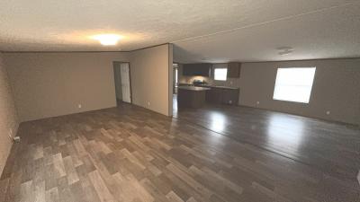 Photo 4 of 14 of home located at 125 La Rue Cannes Duson, LA 70529