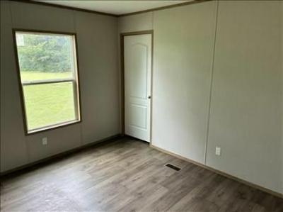 Mobile Home at 117 Bee Gee Mcree Lndg Goodspring, TN 38460