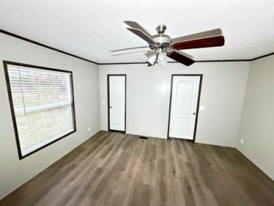 Photo 5 of 13 of home located at 5000 Allen Genoa Rd #70 Pasadena, TX 77504
