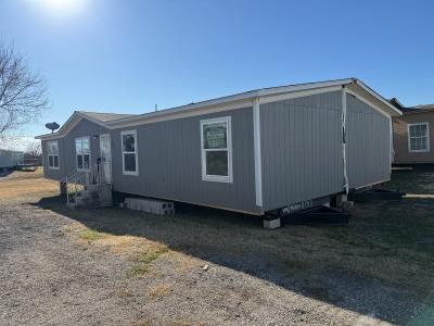 Photo 3 of 13 of home located at 13838 Southton Rd San Antonio, TX 78223