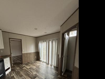 Photo 5 of 11 of home located at 1211 Arkadelphia Rd NE Hanceville, AL 35077