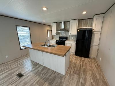 Photo 2 of 23 of home located at 9831 Tx 106 Loop #10 San Antonio, TX 78263