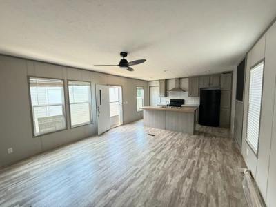 Photo 4 of 11 of home located at 24781 Hwy 321 Cleveland, TX 77327