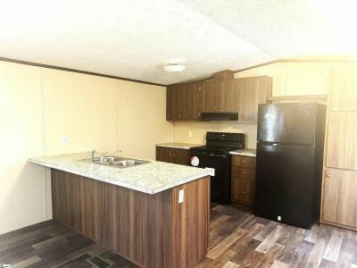 Photo 3 of 16 of home located at 402 Railroad St Union, SC 29379