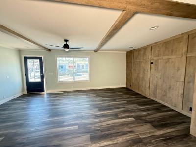 Photo 3 of 15 of home located at 22150 Tx-494 Loop New Caney, TX 77357