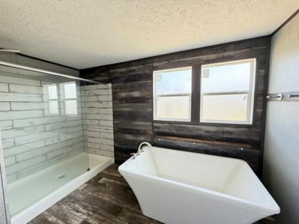 2023 41VIS2866 Mobile Home For Sale