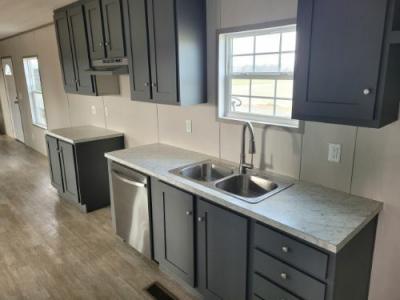 Photo 3 of 15 of home located at 674 Bryce Hardison Rd Albertson, NC 28508