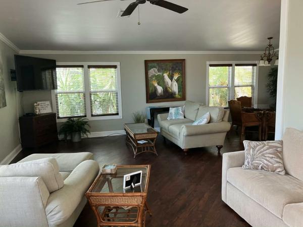 1983 Sunc HS Manufactured Home