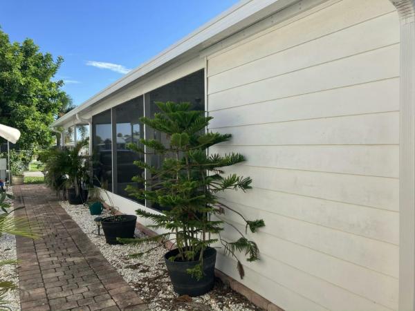 1983 Sunc HS Manufactured Home