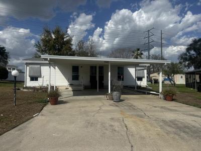 Photo 3 of 16 of home located at 34607 Swaying Palm Dr Zephyrhills, FL 33541