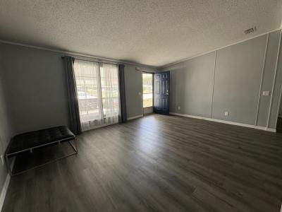 Photo 4 of 16 of home located at 34607 Swaying Palm Dr Zephyrhills, FL 33541